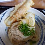 竹玉天ぶっかけうどん 720円