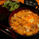 Hotaru - 比内地鶏親子丼