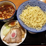 ちゃーしゅうや武蔵 - 辛つけ麺　935円