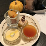 ロウリーズ・ザ・プライムリブ - 