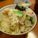 銀座 らん月 - 絶品、かにの釜炊きご飯
