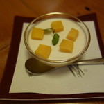 銀座 らん月 - デザート：マンゴープリン