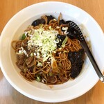 中華そば de 小松 - ネギ炒麺　780円