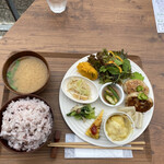 凛カフェ - 野菜たっぷりランチ　1,020円