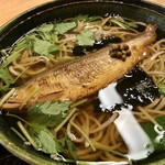 なにわ翁 - 子持ち鮎そばアップ