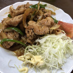 居喰処 光 - 2020/10/02
      日替り 豚生姜焼定食 500円
      小鉢 釜揚げシラスとイクラ
      ✳︎マグロ赤身 サービス