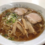 おいらせ食堂 - 焼干しラーメン、斜めから