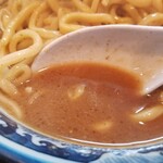 兎に角 - 鶏、豚、牛と鰹と鯖節の旨味あるスープ❗　ラーメン　小　770円