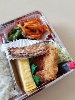 Bentouno Hachiwaka - サービス弁当のおかず