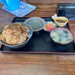 日乃出食堂 - ソテイー丼！追いダレ付き！