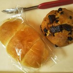 米粉のパンと焼菓子 sora no kujira - 塩バターパン＆チョコスコーン