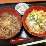 そば処 かみわき - そば・親子丼セット¥800-