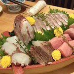 刺身盛り合わせ