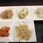 サムサム - 日替りパンチャン5種類