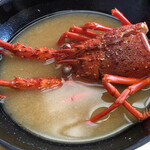 伊勢海老の味噌汁