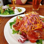 ラ ボデガ - 生ハムサラダ