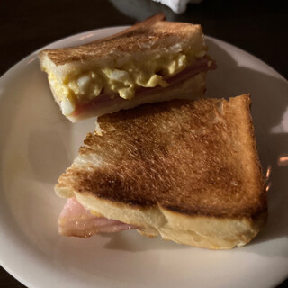夜10時以降入店可 天満でおすすめのカフェをご紹介 食べログ 夜10時以降入店可 天満でおすすめのカフェをご紹介 食べログ