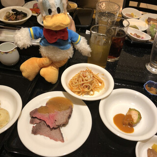 東京ディズニーシー ステーション駅でおすすめの美味しいバイキングをご紹介 食べログ