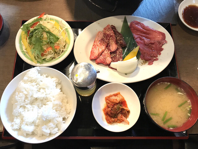 休日にランチ焼肉 W By りゅーとりあ 味覚園 東苗穂店 旧店名 囲み家 味覚園 環状通東 焼肉 食べログ 休日にランチ焼肉 W By りゅーとりあ 味覚園 東苗穂店 旧店名 囲み家 味覚園 環状通東 焼肉 食べログ