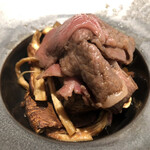 割烹 二郎 - 松茸と牛肉のすき焼き