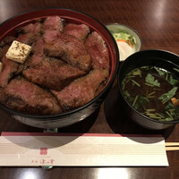 赤坂 津つ井 総本店 - 一半赤坂名物ビフテキ丼