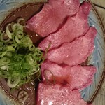 炭火焼肉 清次郎 北新地店 - タン