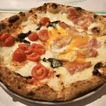 ア フェネステッラ - 