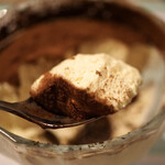 ア フェネステッラ - 