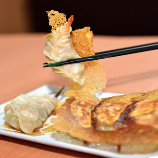 There are 8 types Gyoza / Dumpling handmade Gyoza / Dumpling, from standard ones to impressive ones!