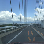 Shimminato Kitto Kito Ichiba - 直ぐ前にある新湊大橋　眺めは雲が無ければもっと良い