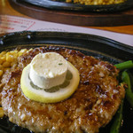 ペコペコ - ハンバーグランチ（２００ｇ）７００円