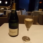 オレキス - グラスシャンパン