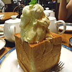 紅茶の店 ARIEL - はちみつトースト