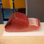 鮓菜 浅乃 - マグロのブロック