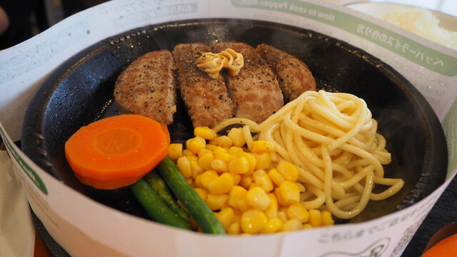 ペッパーランチ イオンモール大曲店 - 飯詰（ステーキ）の写真