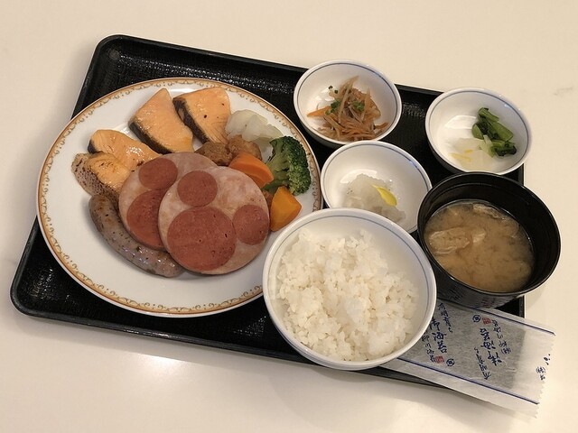 シャーウッドガーデン レストラン Sherwood Garden Restaurant 東京ディズニーランド ステーション 洋食 欧風料理 その他 食べログ シャーウッドガーデン レストラン Sherwood Garden Restaurant 東京ディズニーランド ステーション 洋食 欧風料理 その他 食べログ