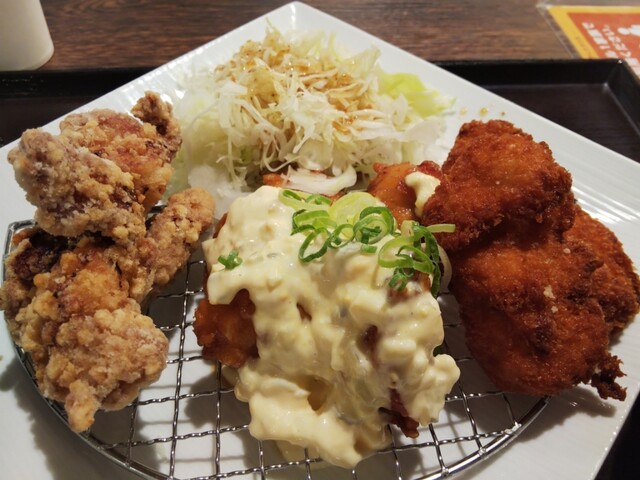 鳥さく The Outlets Hiroshima店 高須 からあげ 食べログ