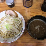 ラーメン神豚 - 