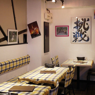 スパイシービストロ タップロボーン_2