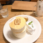 B PORTLAND CAFE - 