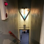 三酉屋 - 店舗は地階