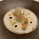 エノテーカ ピンキオーリ - キジハタのカルパチョ