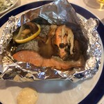リトルパインログキャビン - サーモンのホイル焼き