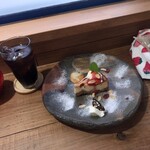 Kirito - イチゴのベイクドチーズケーキ