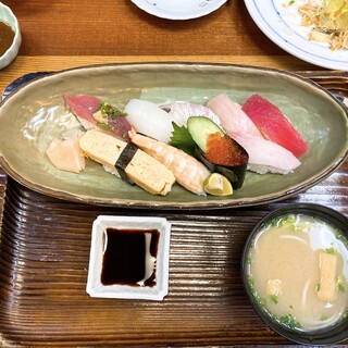 高松でランチに使える魚介 海鮮料理 すべて ランキング 食べログ 高松でランチに使える魚介 海鮮料理 すべて ランキング 食べログ