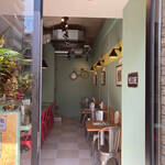 Burger & Burger - 店内の様子