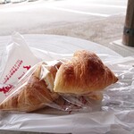 SHIROのパン屋 - クロワッサン(270円)