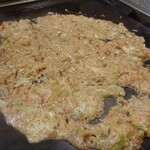 Okonomiyaki No Ueru Kamu - 