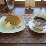 カフェベビーティアーズ - 
