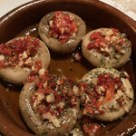 カサ・デ・フジモリ - マッシュルームのセゴビア風